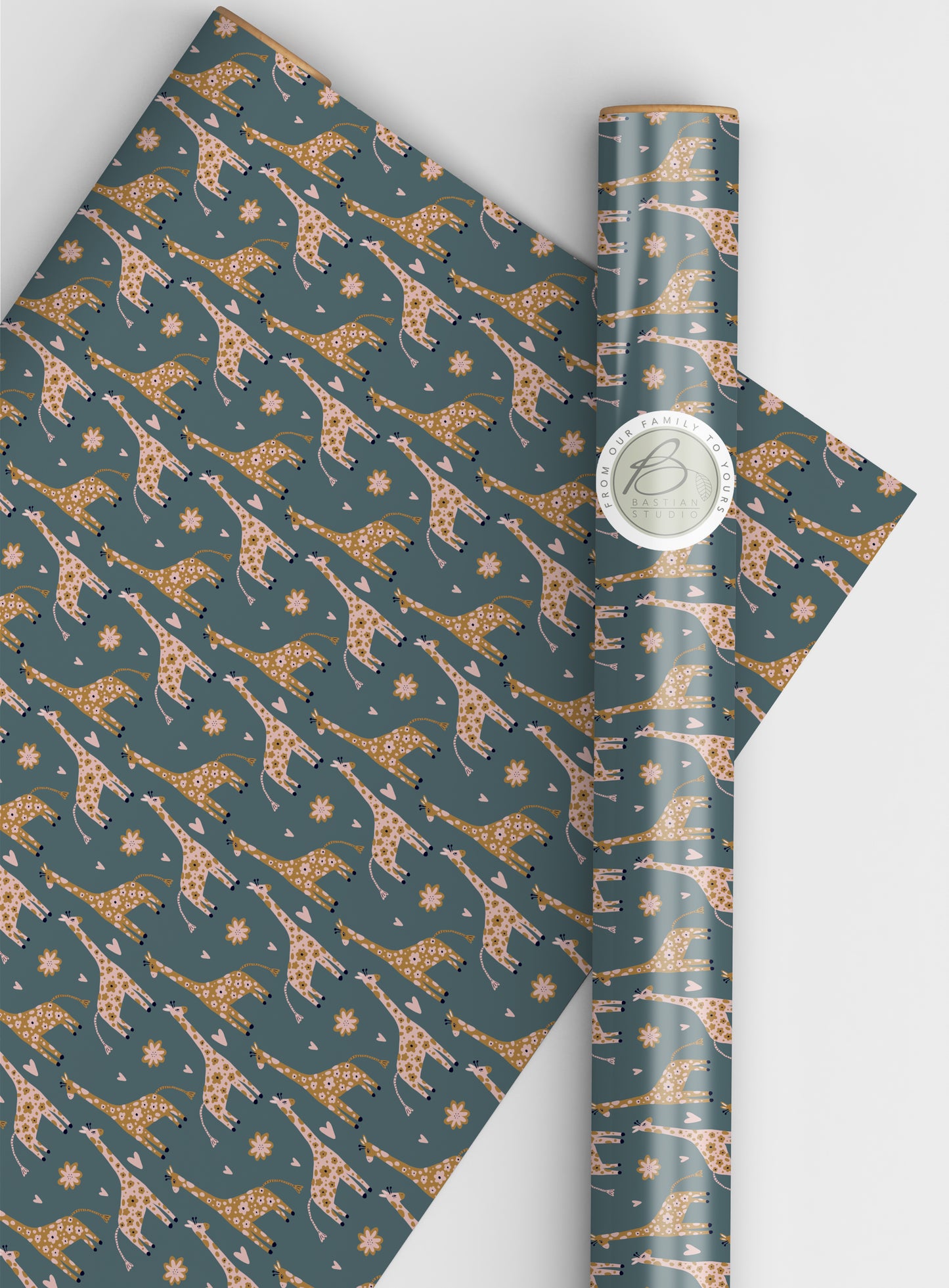 Giraffe wrapping paper